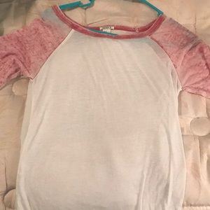 3/4 sleeve baseball style shirt